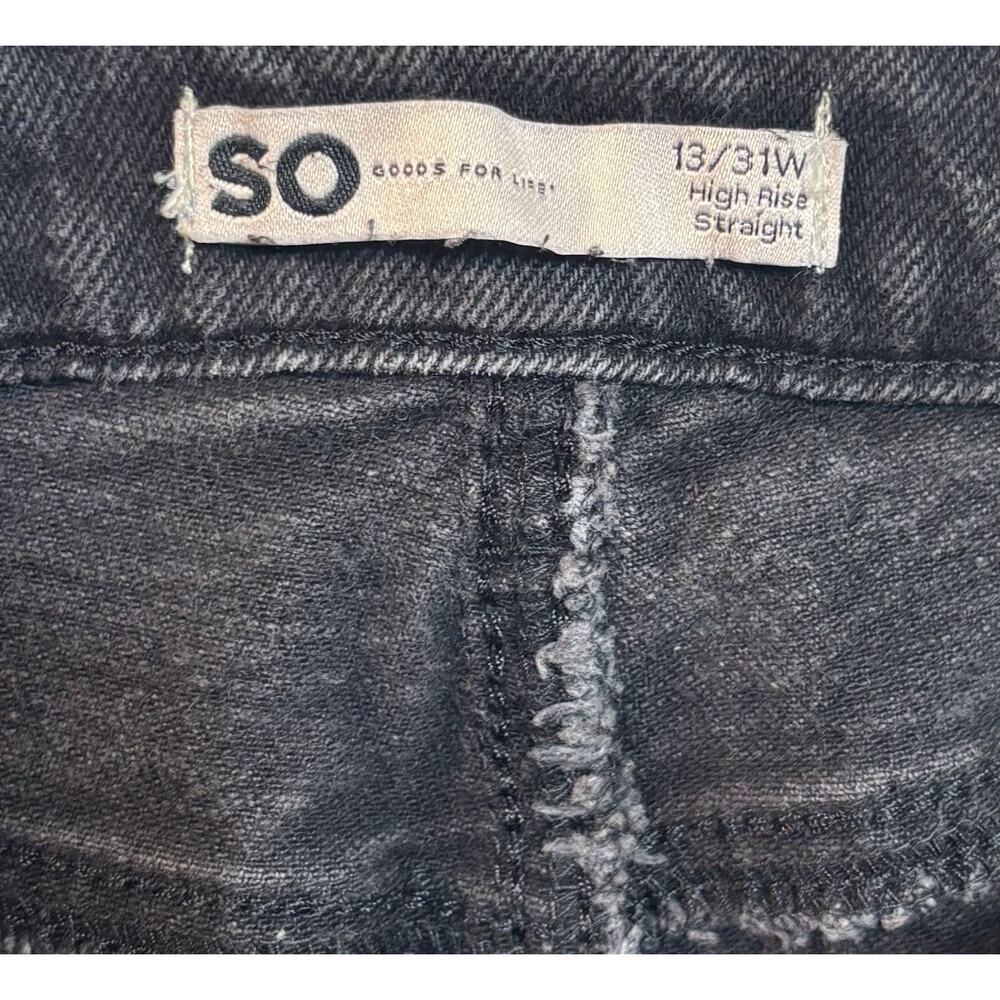 SO Women’s High Rise Straight Distressed Black Jeans Size 16/31W Stretch - Picture 5 of 6